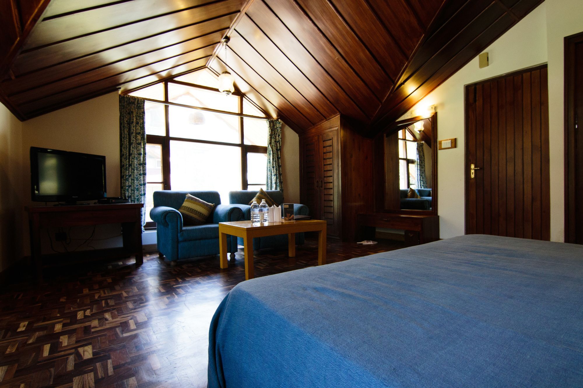 Johnson Lodge & Spa Манали Экстерьер фото